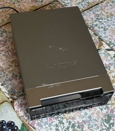 Sony hvr-m15 ae video player/recorder
