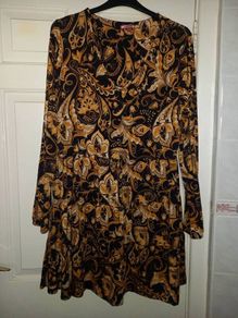 Dress Joe Browns
