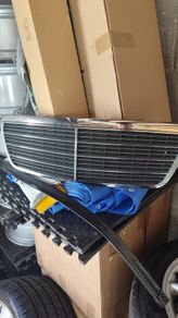 Mercedes W210 Grille