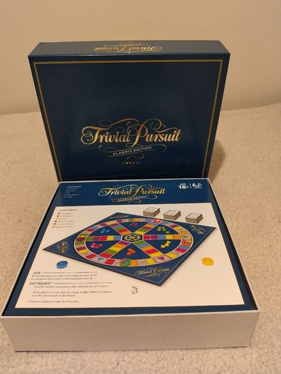Trivial Pursuit Family & Classic Edition Board Games