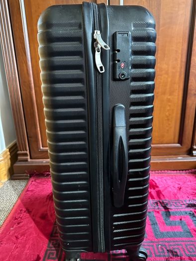Luggage suitcase medium