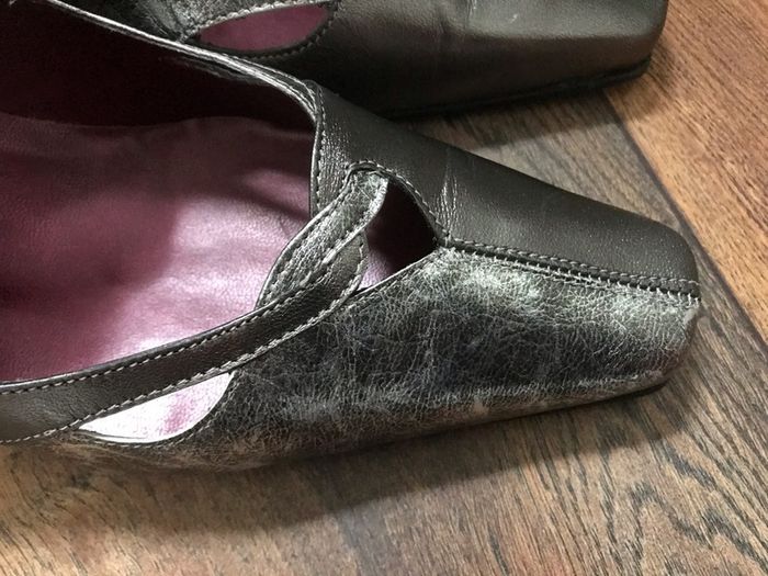 Vanity Fair pewter effect/black high heeled shoes