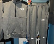 north face tracksuit