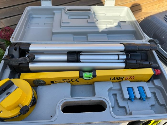 laser level