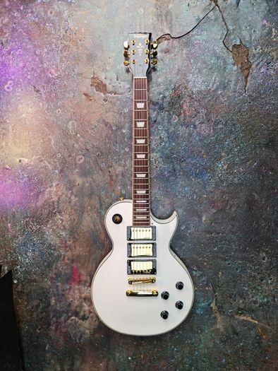 vintage brand les paul white and gold