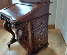 mahogany Davenport desk