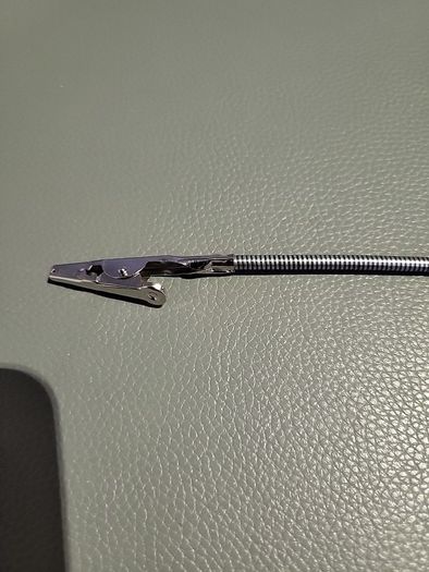 Crocodile grips flexible
