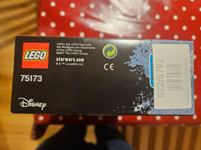 75173: Luke's Landspeeder - Retired LEGO Set