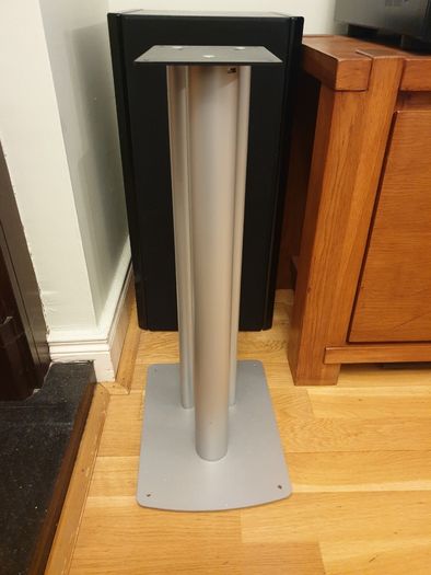 Onkyo TX-NR3009 With Onkyo speakers and speakers stands