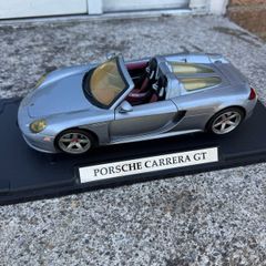 Porsche carrera  model