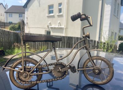 Vintage bicycle home decor free postage