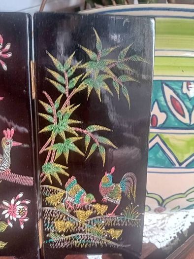Vintage mid century minature lacquer chinoiserie folding screen