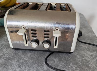 4 slice toaster