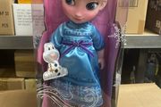 NEW Elsa Disney Animator Doll