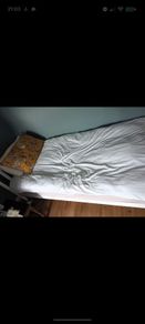Single bed mattress