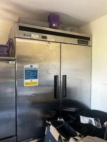 Double door commercial fridge