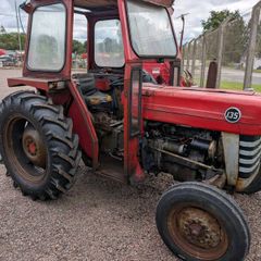 135 Massey Ferguson