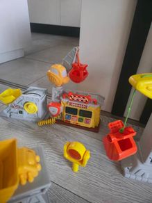 toys