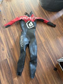 wetsuit