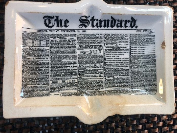 Ashtray " London Standard" Newspaper 23/09/1887