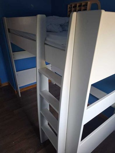 Highrise Bed