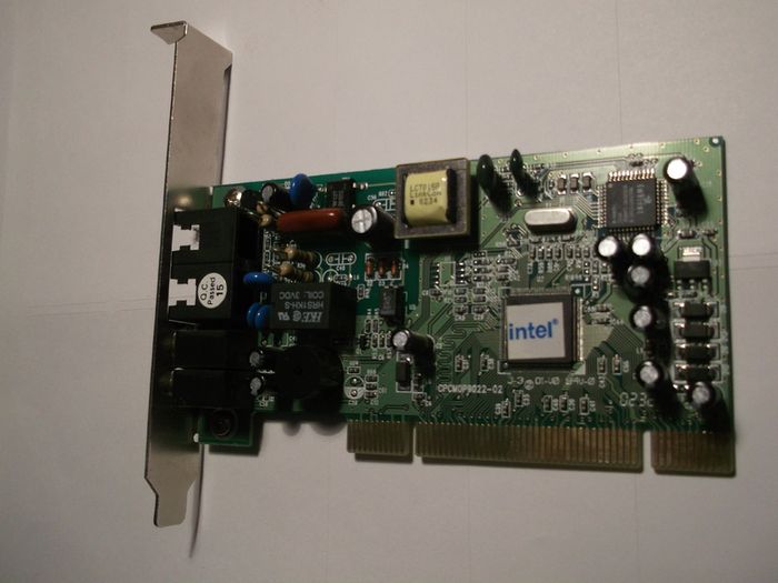 56 Kb Itu V.90 Modem (intel Chip)