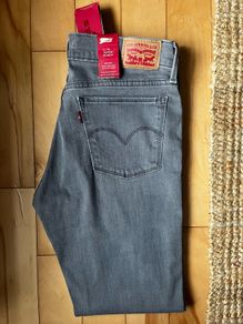 Levi's 710 Super Skinny Jeans