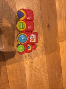 vtech roll & surprise animal train