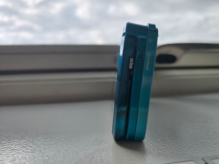 Nintendo 3ds coral blue