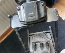 Logitech G920 Racing Wheel Pedals and Stand