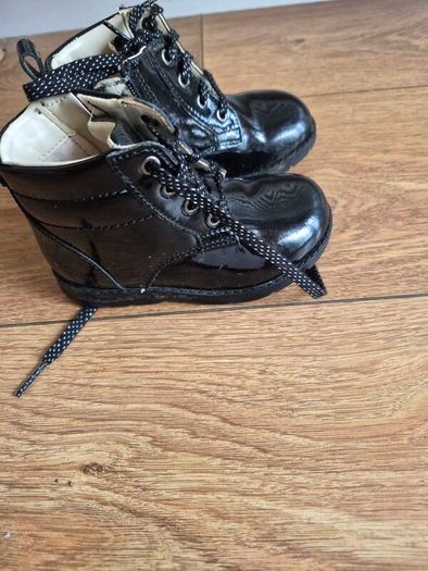 kids shoes