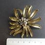 Vintage Gold and Silver Tone Flower Brooch Image 3