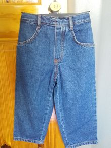 Boys Jeans - Age 2-3 Yrs - NEW.