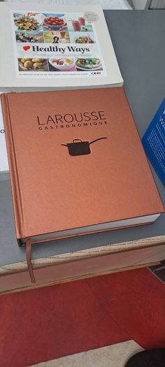 Larousse