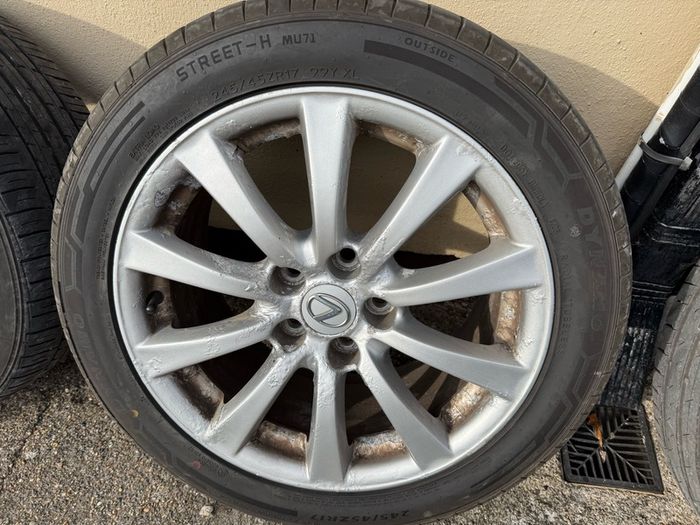 Lexus is250 alloys