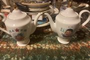 Rare Chinese themed designer teapots free postage