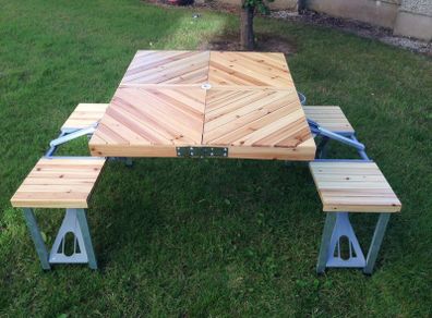 Foldable table and chairs