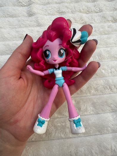 My Little Pony Pinkie Pie Equestria Girls Minis from Sweet Snacks Cafe approx. 13 cm. Used please see photos