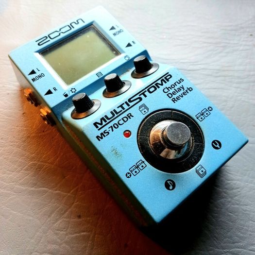 Delay, Chorus, Overdrive, Compressor, Tremolo
