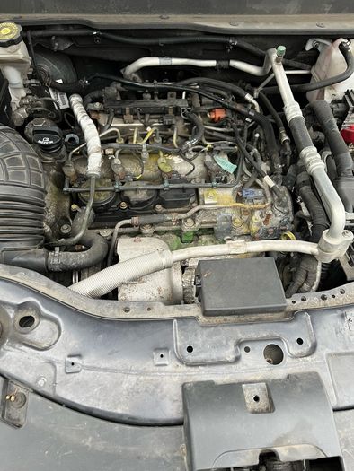 Breaking Chevrolet captiva lt 2013