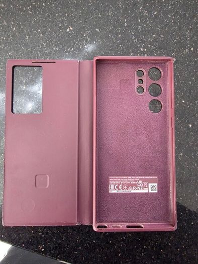 Samsung S22 Ultra Otterbox and Official Samsung cases