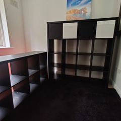 2 Shelving units KALLAX with 4 free boxs with  LED