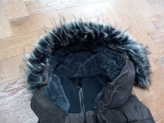 BENCH Khaki fur rimmed hood jacket