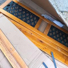 New garden bench. Repair. Parts.