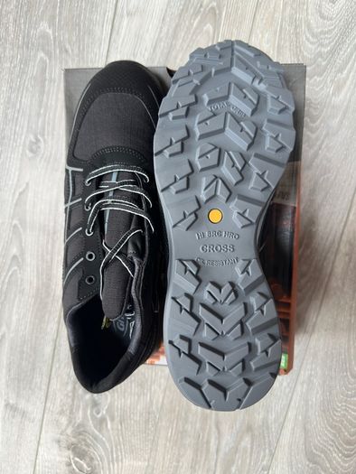 safety shoes