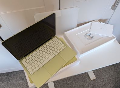 13inch MacBook Neo 8GB 256GB Citron Yellow  Purchased Aug 2nd from Select + Receipt