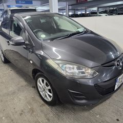 2013 Mazda Demio