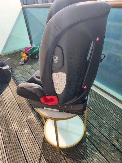 Joie Bold R Group 1/2/3 ISOFIX Child Car Seat  Good Condition