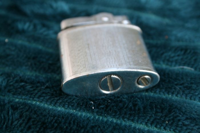 Vintage Petrol Lighters (Lighters work, need fuel) 25 each