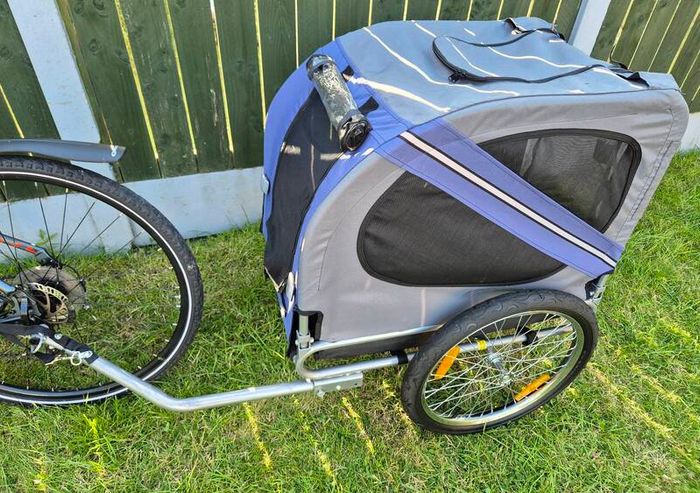 Pet bicycle trailer